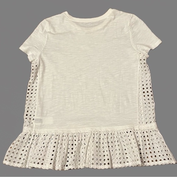 💖♠️ Kate Spade White Top | Dot Eyelet Inset | Ruffled Hem | Size XXS | EUC - Picture 2 of 8